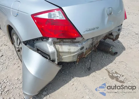 2010 Honda Accord 2.4 Lx-S z USA, uszkodzony, nr VIN 1HGCS1B32AA007291